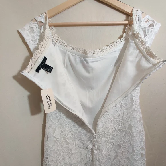 FOREVER 21 NWT Cream Knit Multicolor Floral Embroidered Off The Shoulder Dress L - Picture 13 of 16